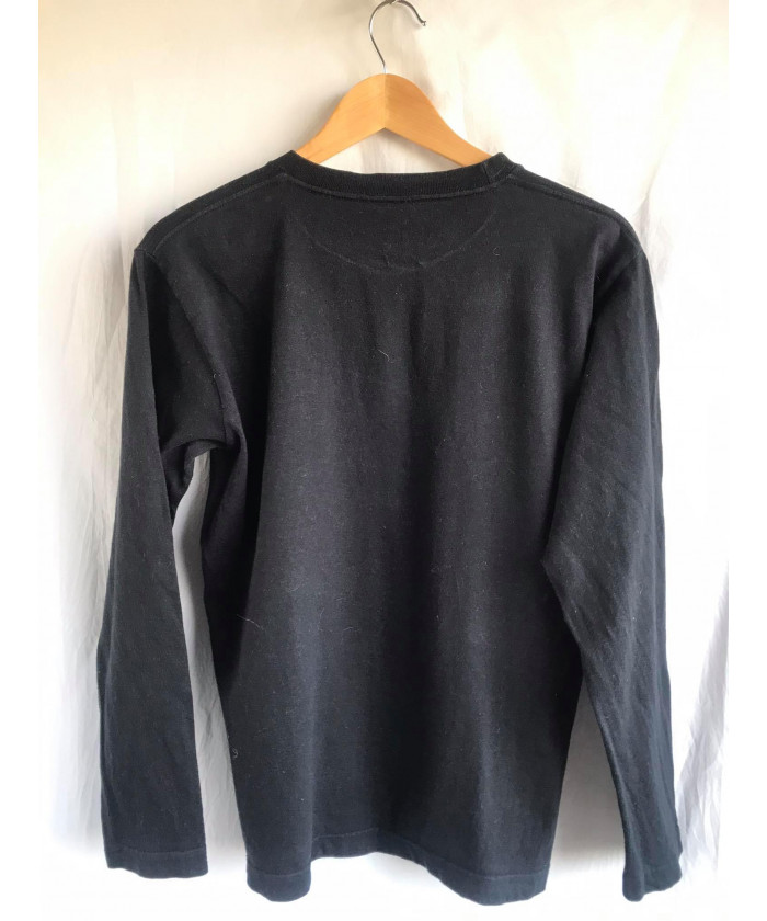 Black, full sleeved Tee