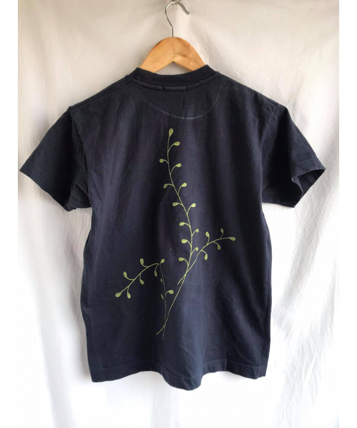 Navy blue, graphic printed tee