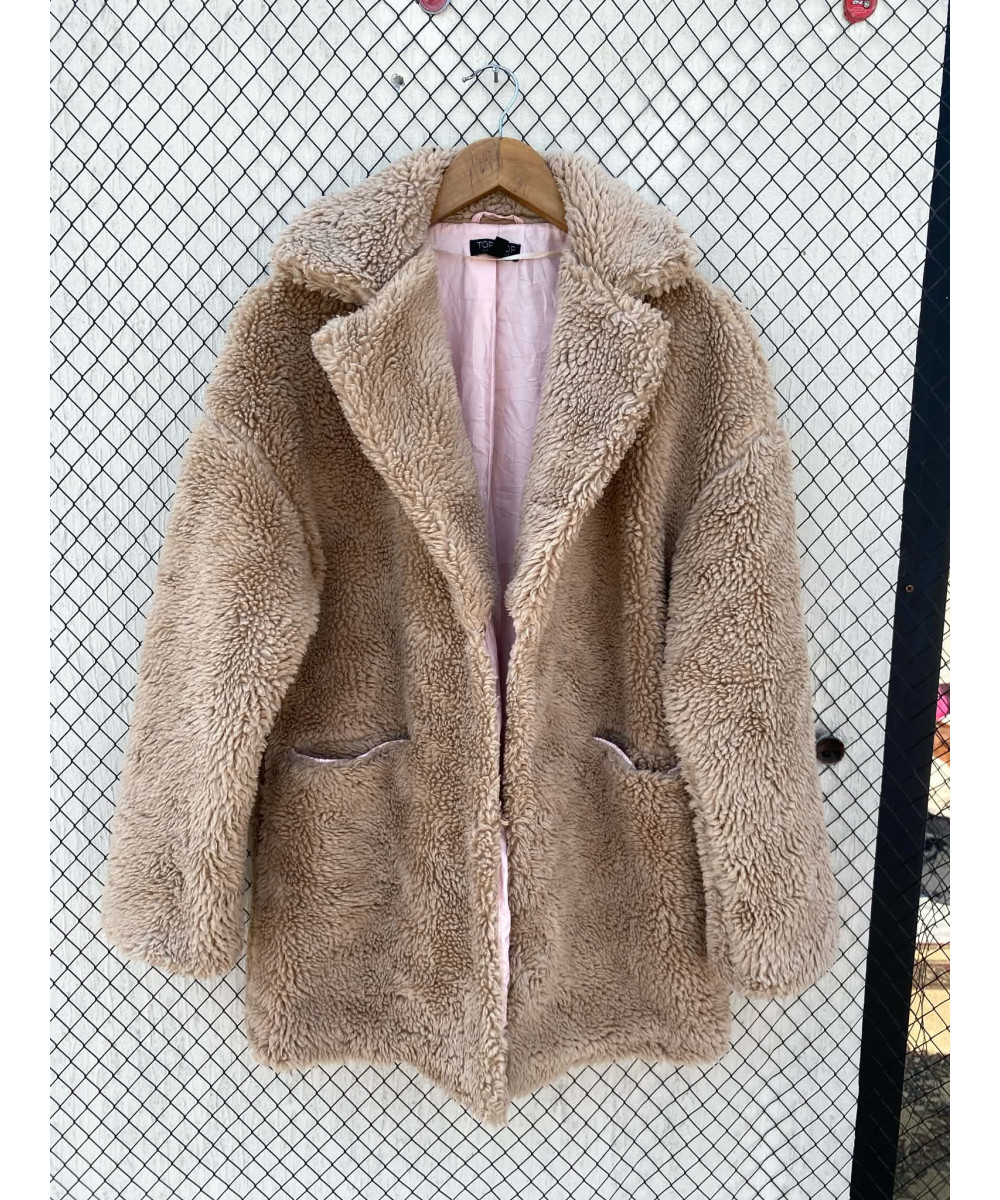 Beige teddy coat