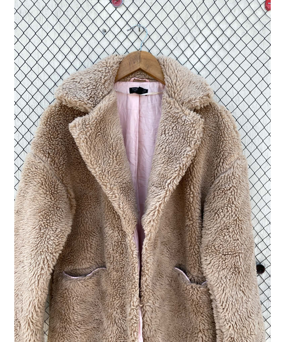 Beige teddy coat