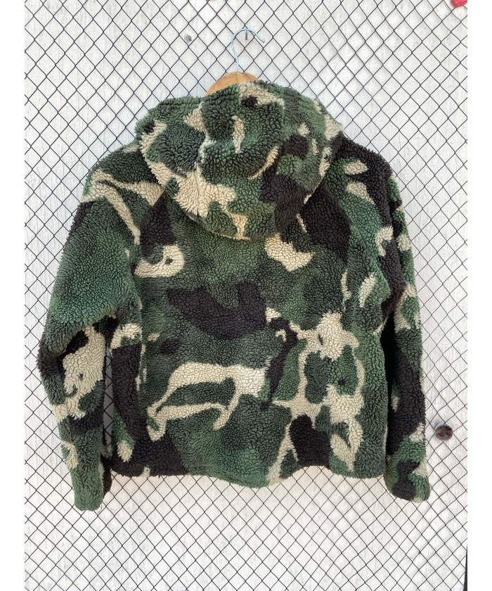 Green teddy crop pullover