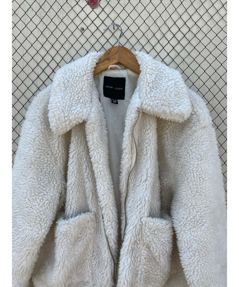 White, teddy, zipper jacket