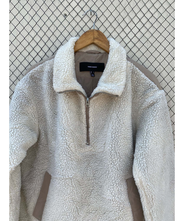 Off white colored,