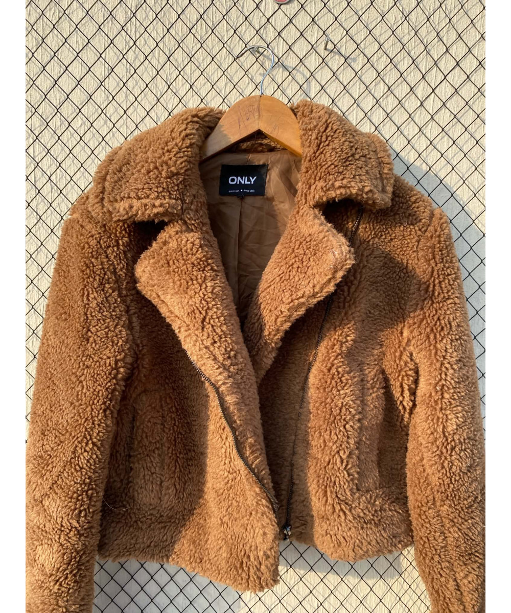 Rust brown, crop, teddy coat