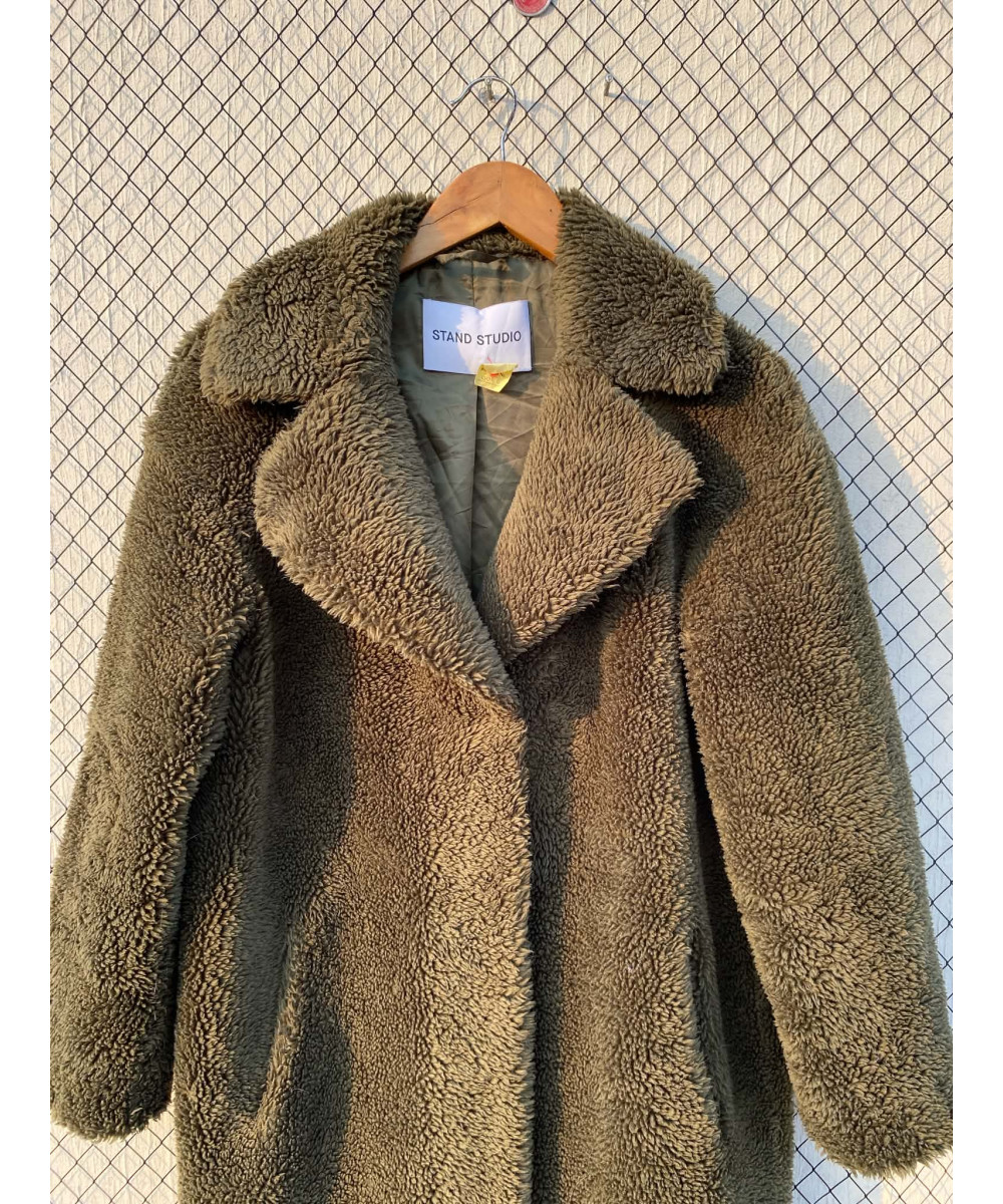 Army green colored, mid-lengthed, teddy coat