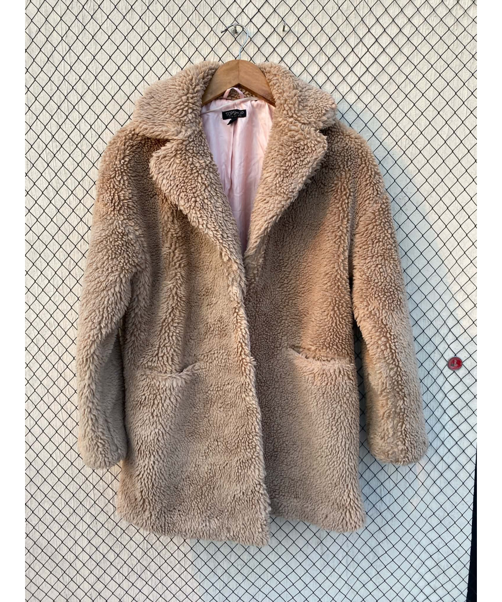 Beige teddy coat