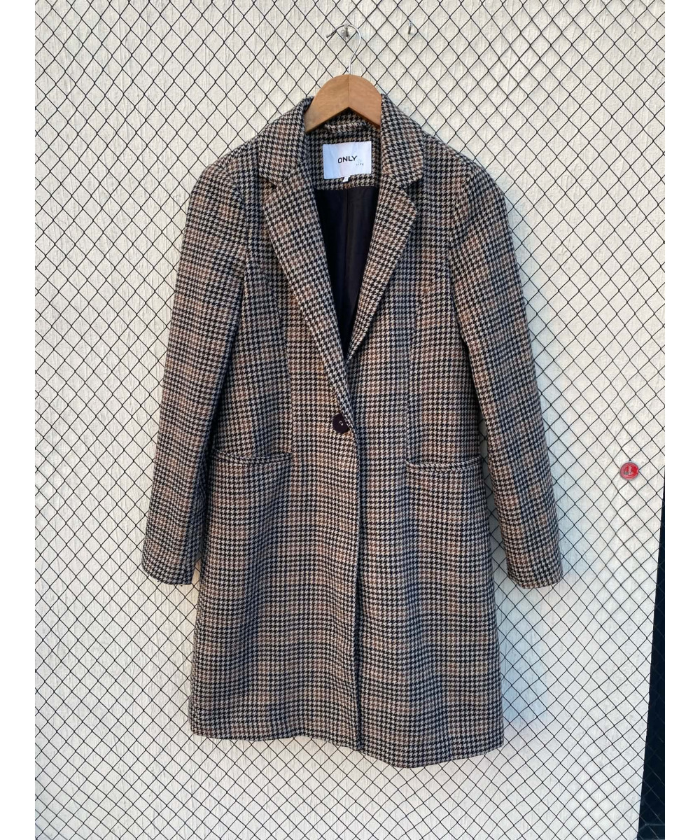 Houndstooth printed, long, wool coat