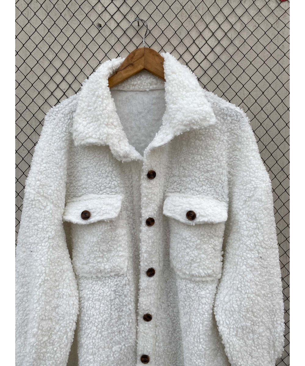 White, teddy shacket