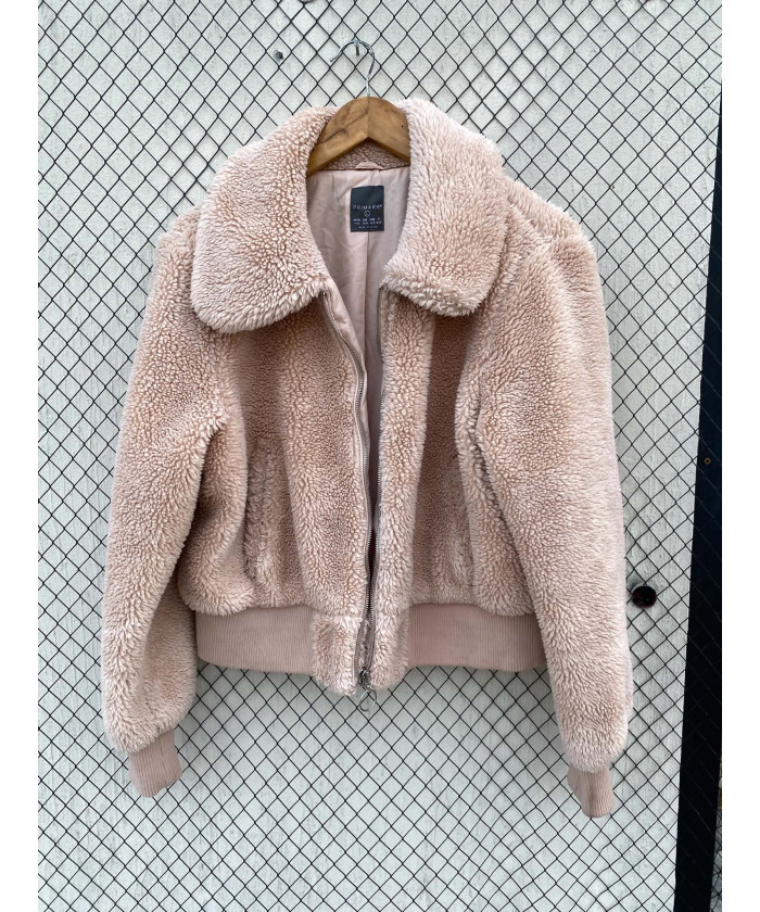 Light peach, teddy, crop,...