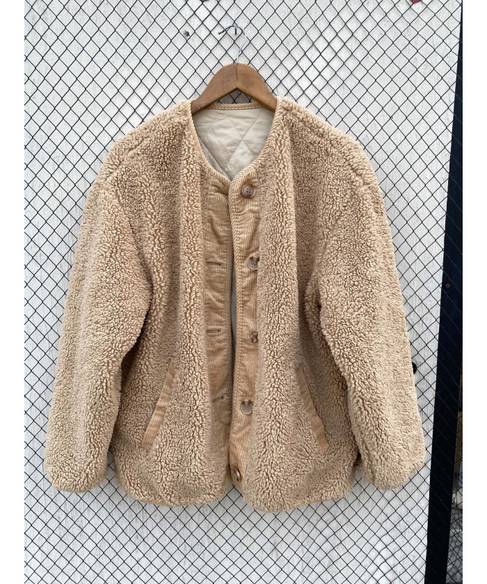Camel-colored, teddy,...