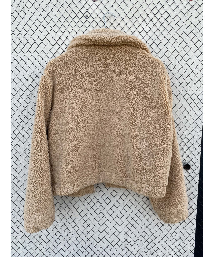 Camel-colored, teddy,...