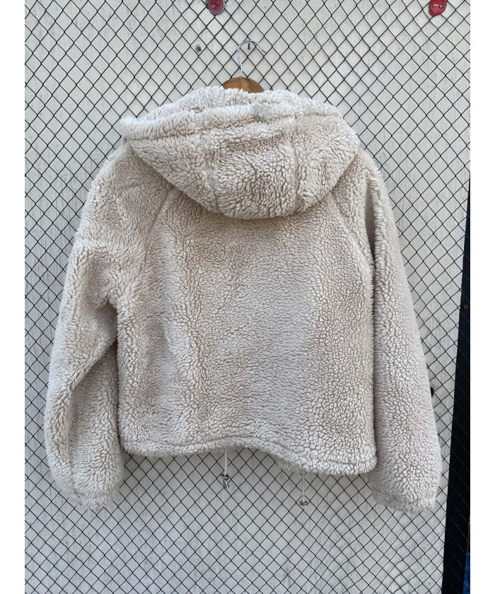 Cream-colored, teddy,...