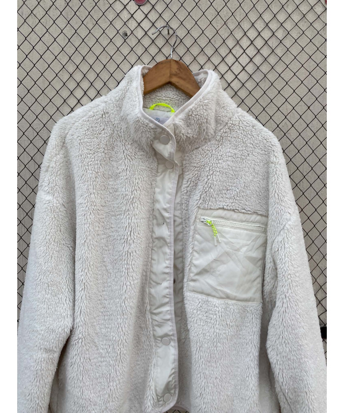 White, teddy, zipper jacket