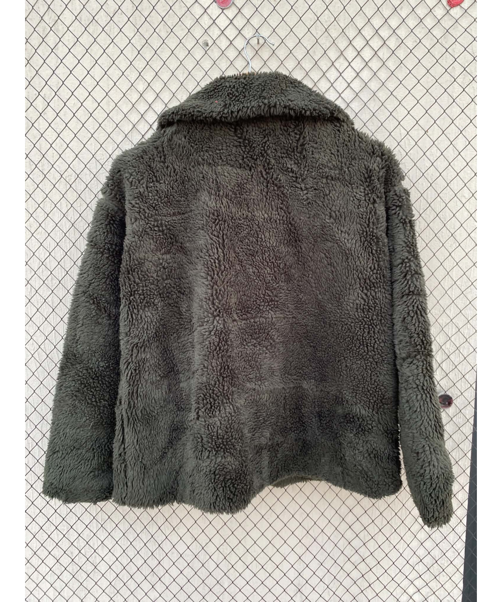 Army green-colored, teddy, zipper jacket
