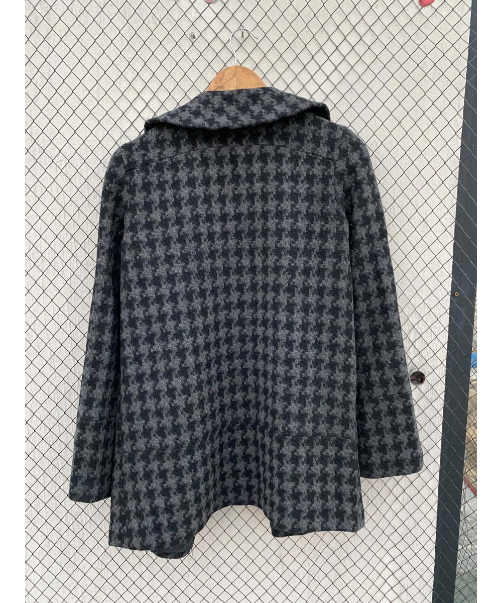 Gray, houndstooth printed, mid-lengthed, wool coat