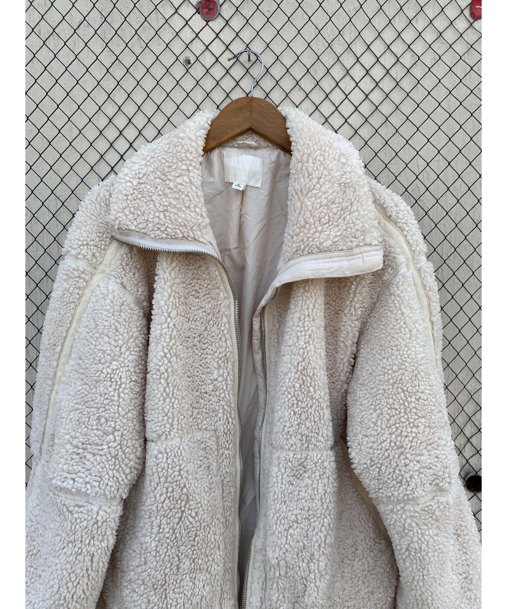 Cream-colored, teddy, zipper jacket