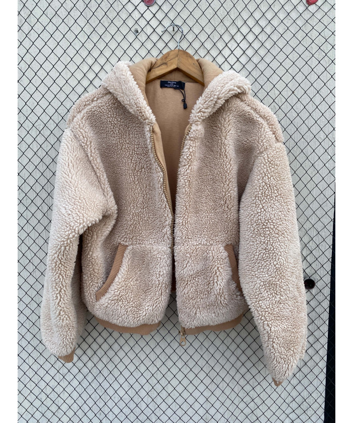 Light peach-colored, teddy,...