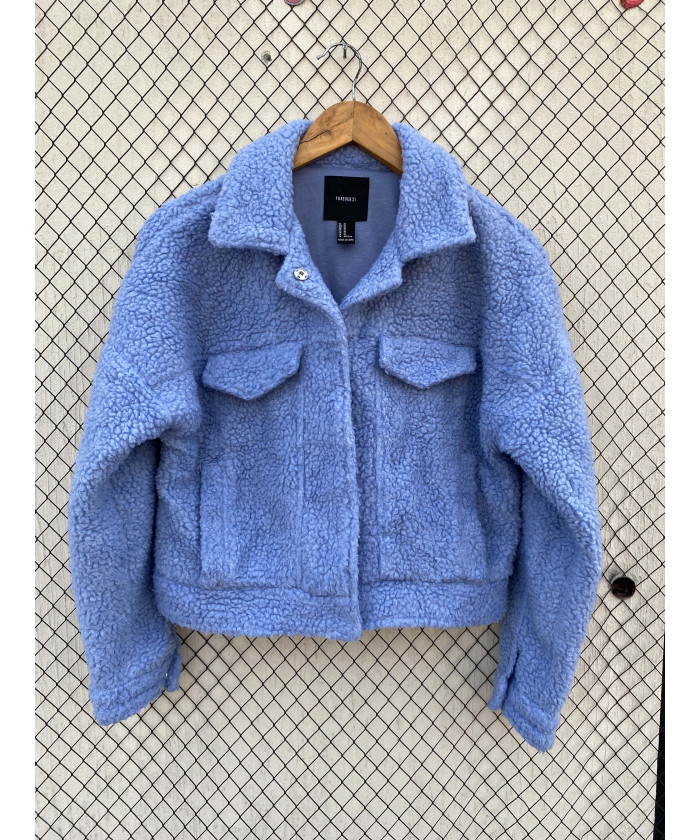 Powder blue-colored, crop,...