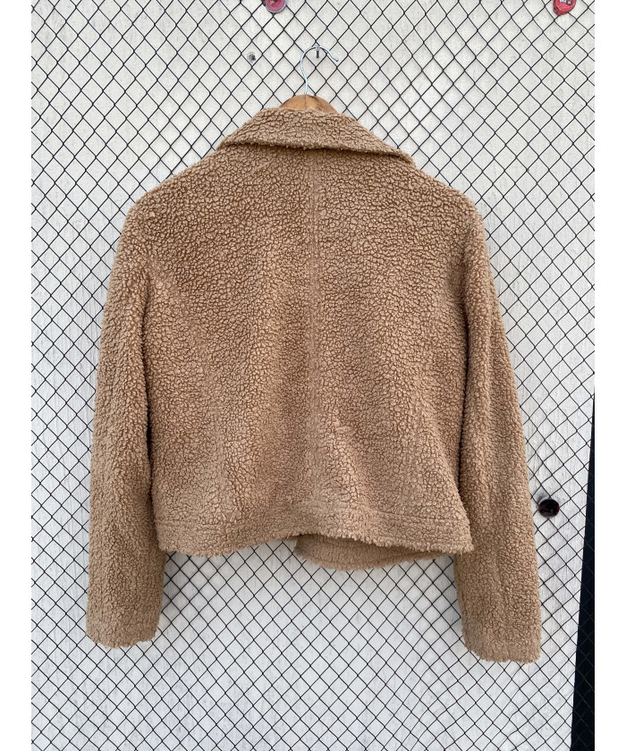Amber brown-colored, teddy,...