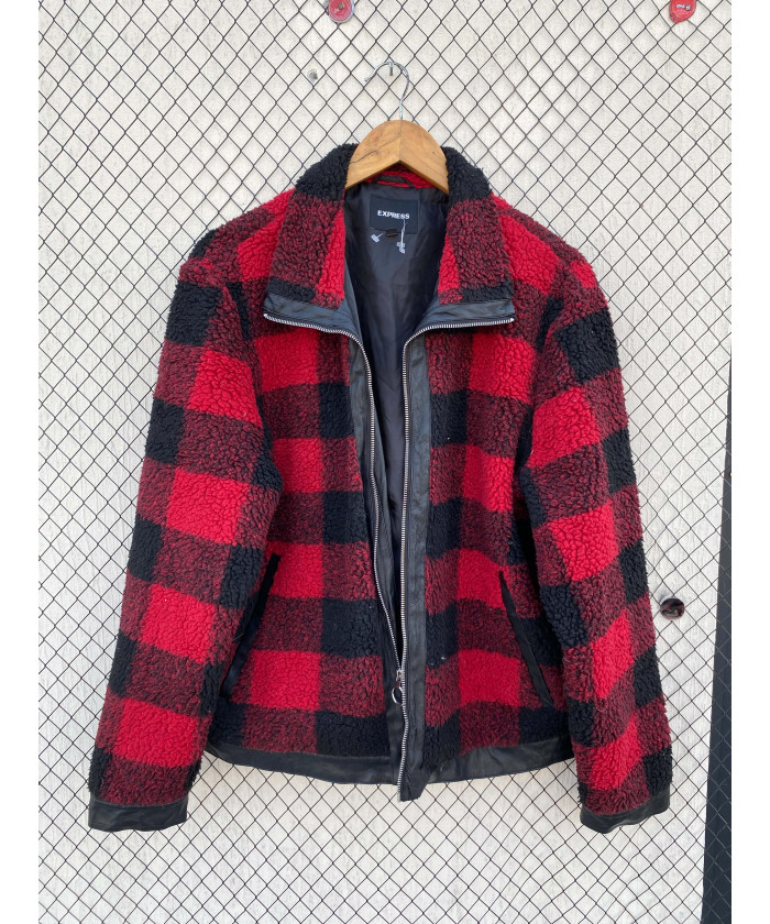 Red, checkered, teddy,...