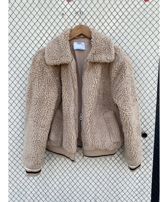Fawn-colored, teddy, zipper...