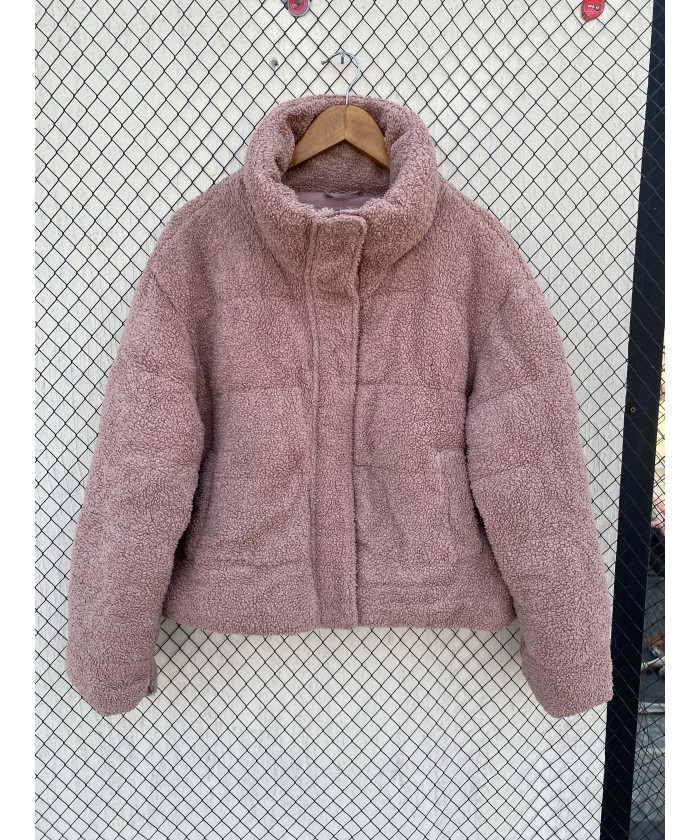 Tea pink-colored, puffer,...