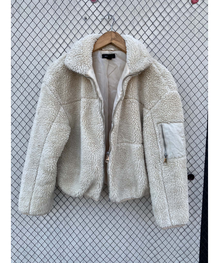 Cream-colored, teddy,...