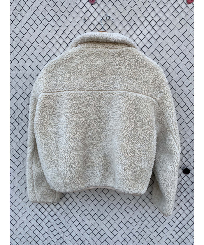 Cream-colored, teddy,...