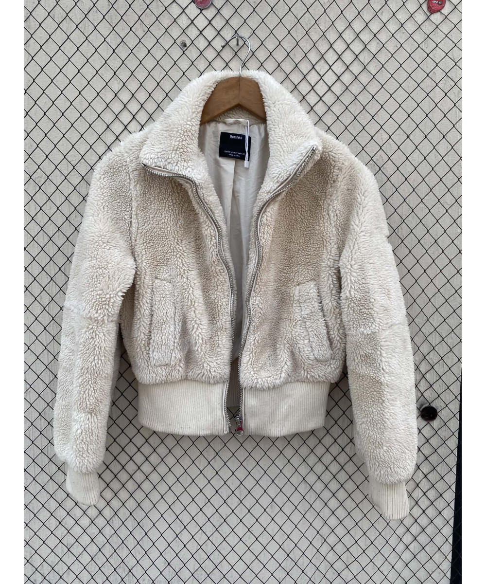 Off-white colored, crop, teddy jacket